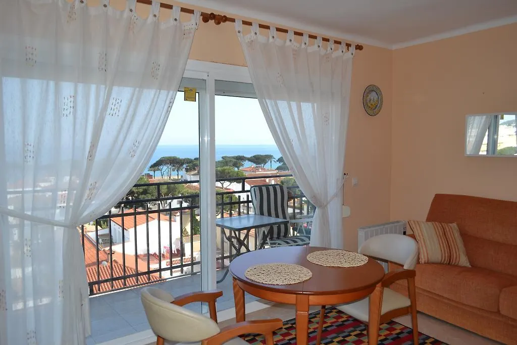 Los Pinares Seaview Apartments Blanes Spain