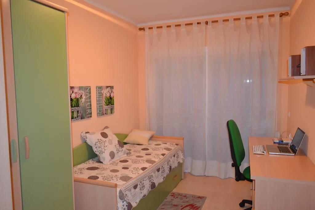 Los Pinares Seaview Apartments Blanes